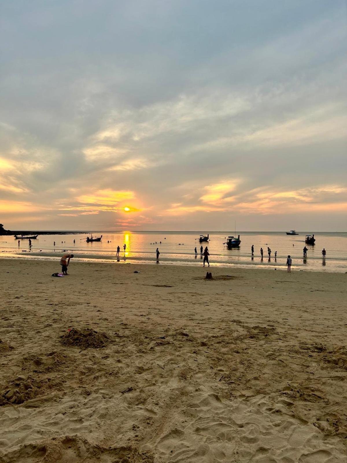 Phuchada Residence Nai Yang Beach Εξωτερικό φωτογραφία